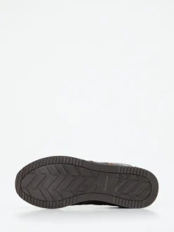 – Sneaker aus Kalbleder in Dunkel*Ambitious Best