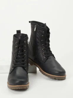 – Schnürboots aus Kalbleder*Andrea Conti Hot