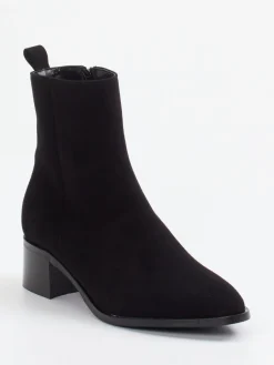 – Ankle Boots aus Veloursleder*Andrea Puccini