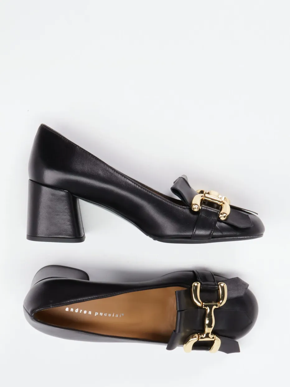 – Blockabsatz-Pumps aus Lammleder*Andrea Puccini Online