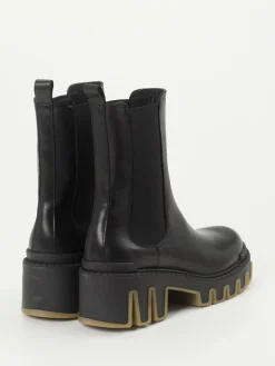 – Chelsea Boots aus Kalbleder*Andrea Puccini