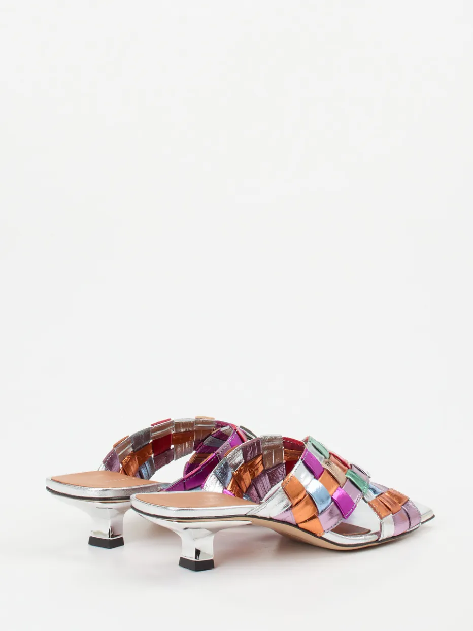 – Mules aus Metallicleder mit Flechtstruktur*Andrea Puccini Online