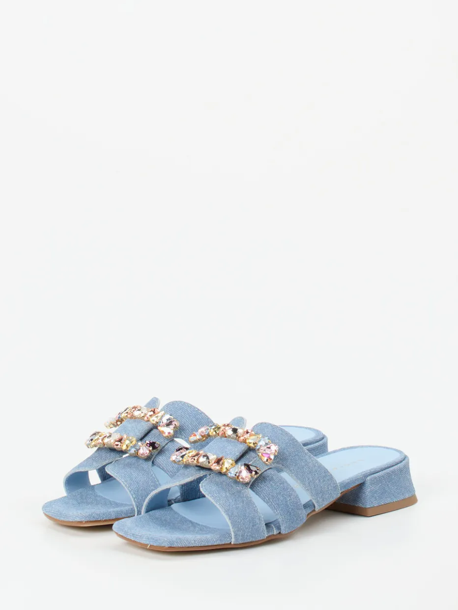 – Mules aus Veloursleder in Denim-Optik*Andrea Puccini New