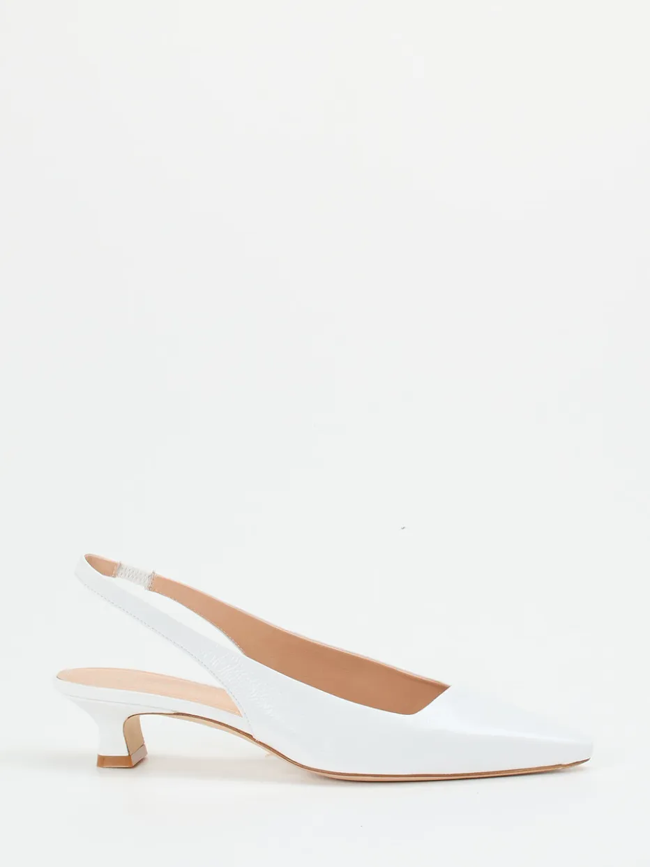 – Slingback-Pumps aus Lackleder*Andrea Puccini Hot