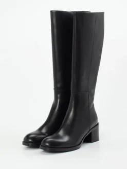 – Stiefel aus Kalbleder*Andrea Puccini Discount