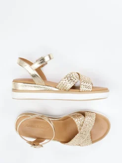 – Keilsandalette aus Flechtleder farben*Andrea Sabatini New