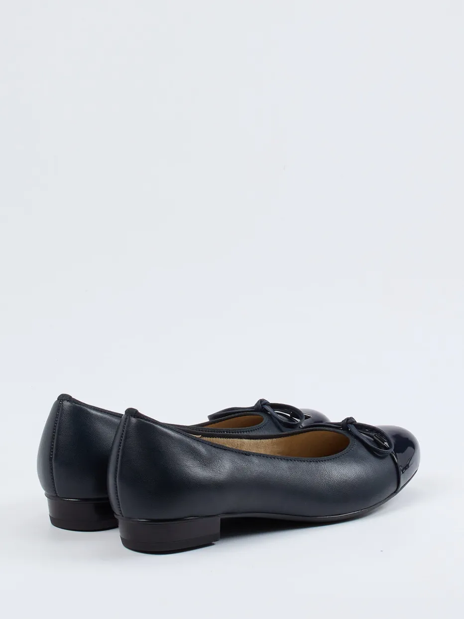 – Ballerinas aus Kalbleder in Dunkel*Ara Best