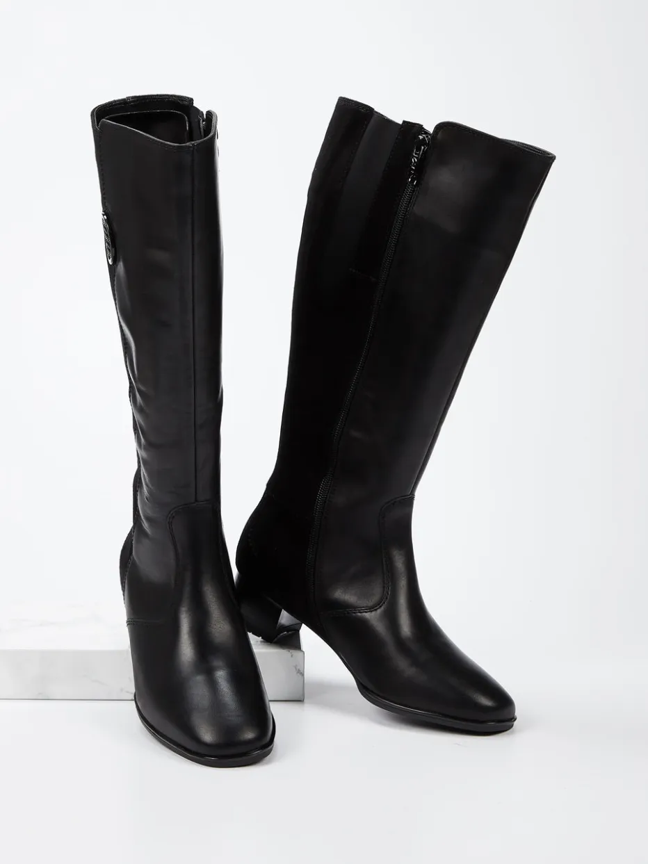 – Kniestiefel aus Kalbleder und Veloursleder*Ara Best