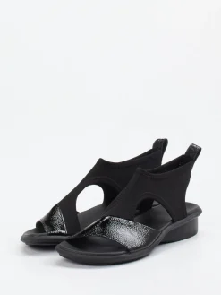 – Komfortsandalen aus Stretch mit Lackdetail*Arche Sale