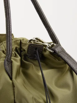 – Shopper Bag aus Nylon und Kalbleder oliv*AU 79