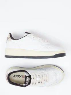 – Low-Top Sneaker aus Kalbleder Offwhite*Autry Discount