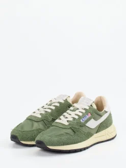 Damen Autry – Retro-Sneaker aus Veloursleder und Nylon oliv