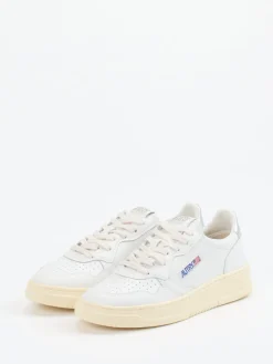 Damen Autry – Sneaker aus Leder in Offwhite