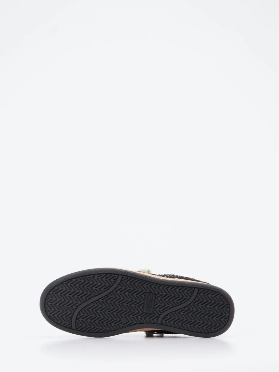 – Sneaker aus Veloursleder und Glitzertextil*4B12 Hot