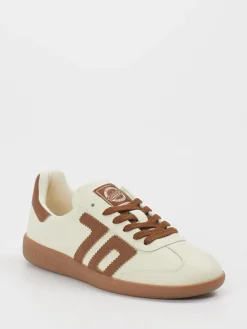 – Retro-Sneaker aus Kalbleder in*Back 70 Discount