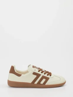 – Retro-Sneaker aus Kalbleder in*Back 70 Discount