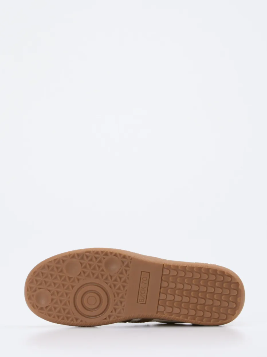 – Retro-Sneaker aus Kalbleder in*Back 70 Discount