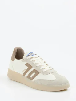 – Retro-Sneaker aus Leder in Creme*Back 70 Clearance