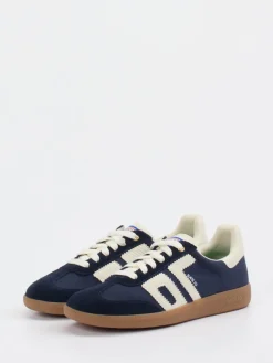 Damen Back 70 – Retro-Sneaker aus Veloursleder und Textil