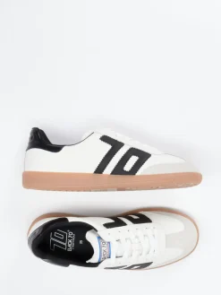 – Retro-Sneaker aus Veloursleder*Back 70 Online