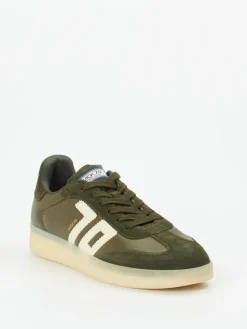 – Sneaker aus Lammleder in Oliv*Back 70