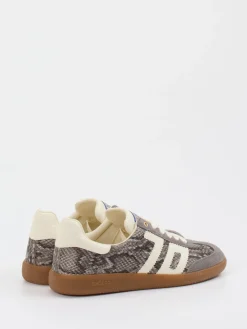 – Sneaker aus Veloursleder*Back 70 Best