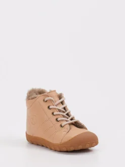 – Lauflernschuhe aus Kalbleder in Hellbeige*Bisgaard Best