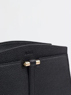 Damen Boss – Schultertasche aus Kalbleder