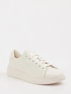 – Sneaker aus Kalbleder in Creme*Boss Online