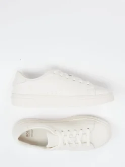 – Sneaker aus Kalbleder in Creme*Boss Online