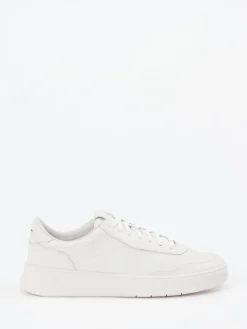 – Sneaker aus Kalbleder in Offwhite*Boss