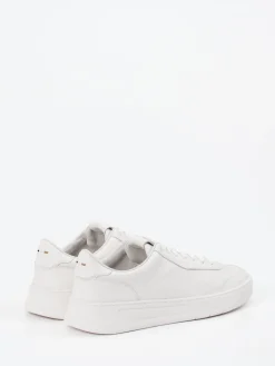 – Sneaker aus Kalbleder in Offwhite*Boss