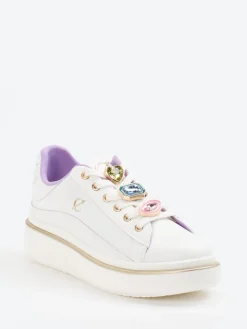 – Sneaker aus Kalbleder mit Schmucksteinen*CAFèNOIR