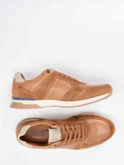– Sneaker aus Kalbleder cognac*Camel Active