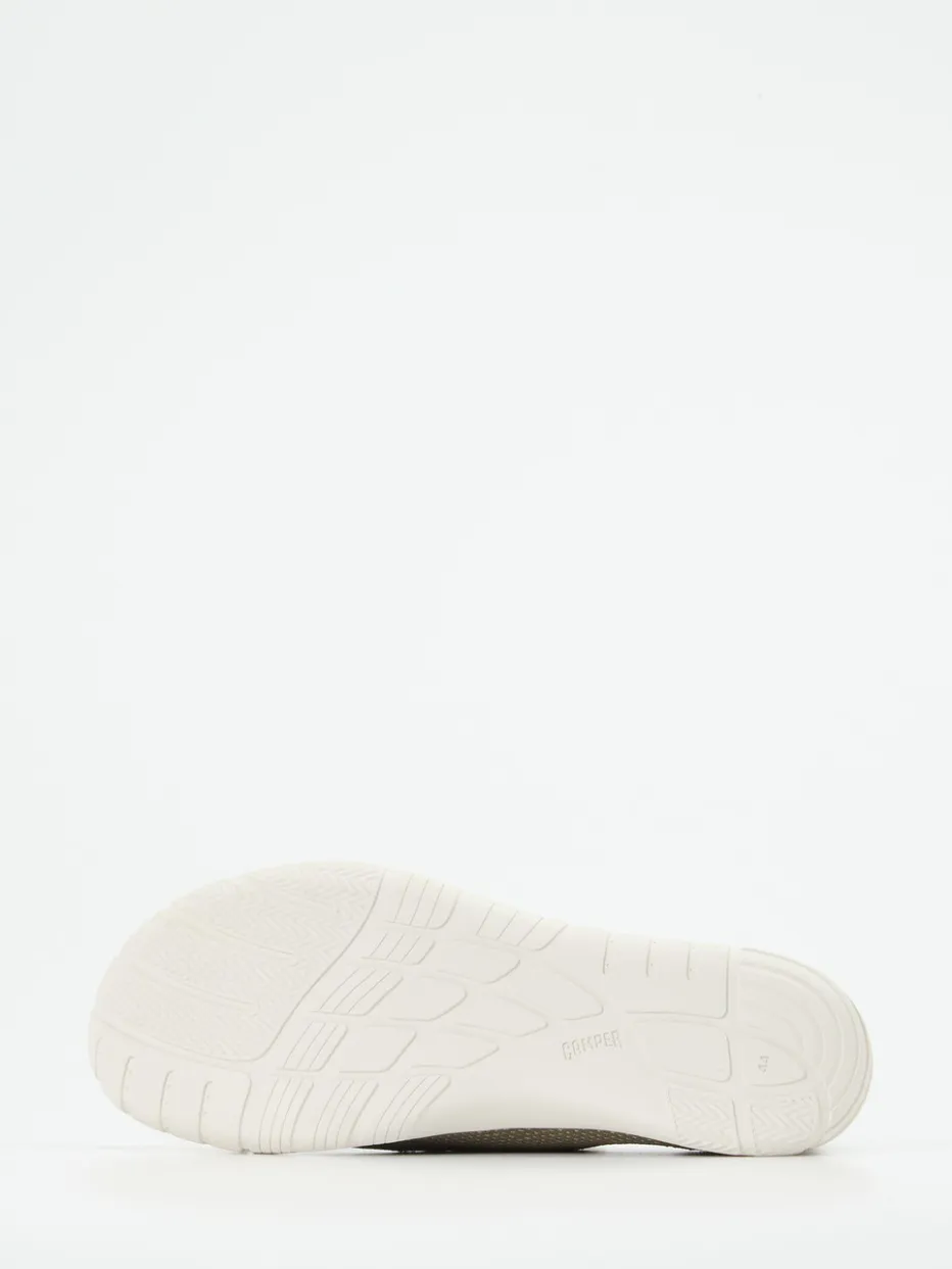 – Low-Top-Sneaker aus Textilstrick Oliv*Camper Hot