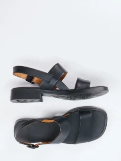 – Riemensandale aus Lammleder*Camper Discount