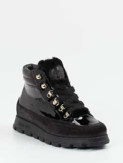 – Schnürboots aus Lackleder*Candice Cooper Online