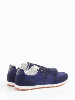 – Sneaker aus Veloursleder und Nylon*Candice Cooper New