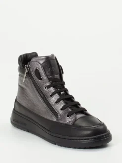 – Sneaker aus Kalbleder in Anthrazit*Candice Cooper New