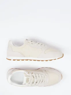 – Sneaker aus Veloursleder und Textil beige*Candice Cooper Best