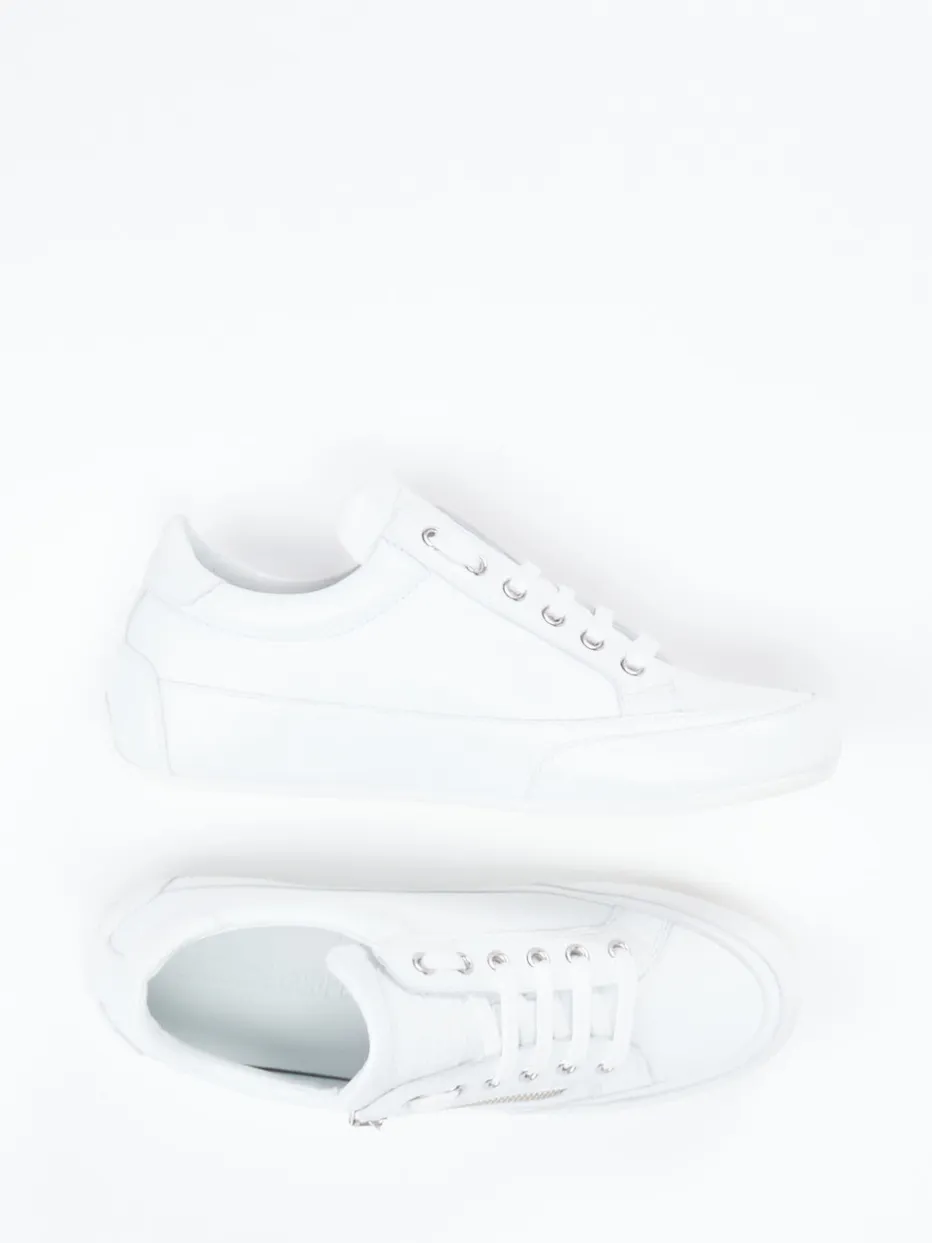 – Sneaker aus Kalbleder*Candice Cooper Online