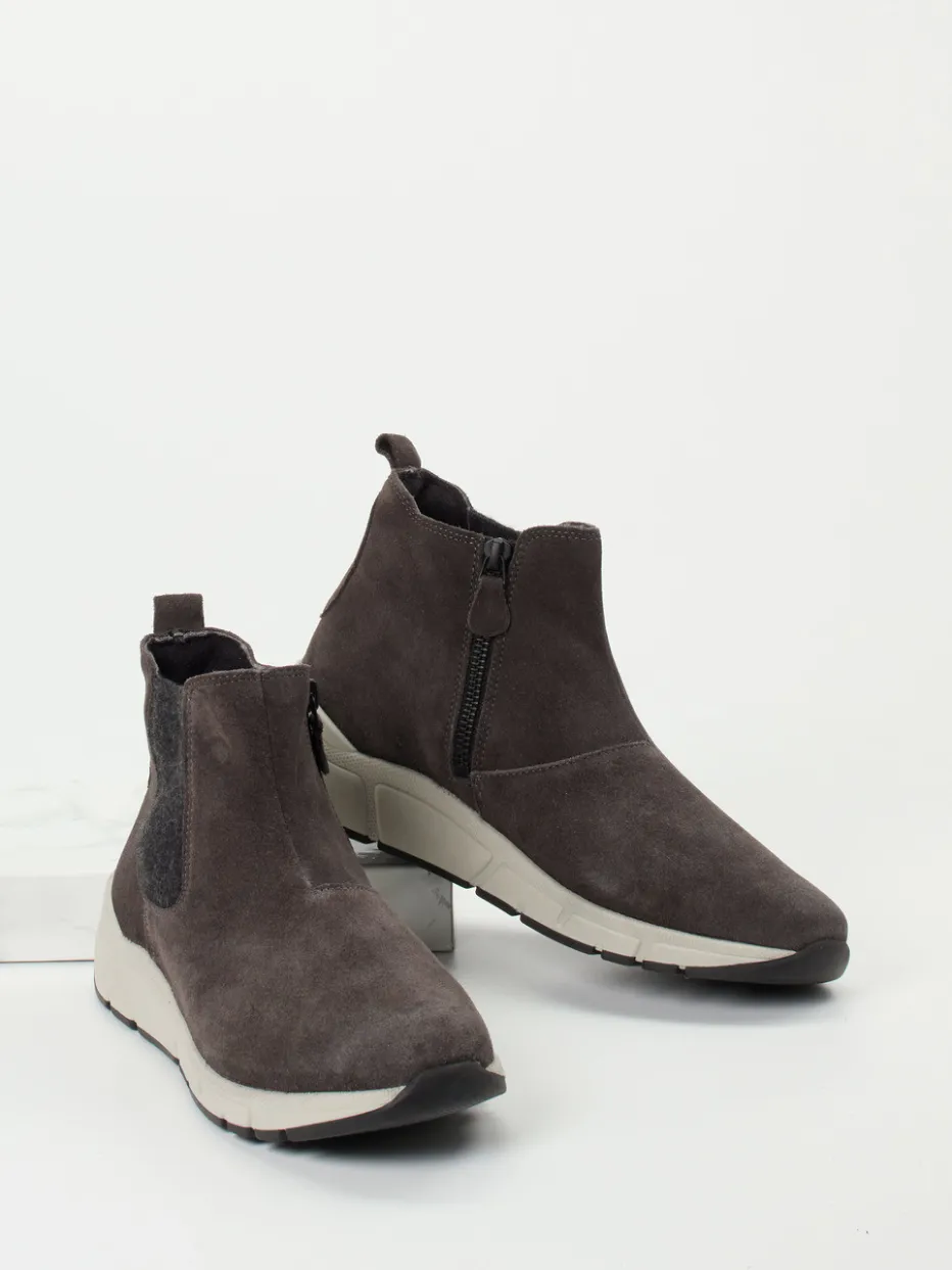 – Chelsea-Stiefelette aus Veloursleder*Christian Dietz Sale