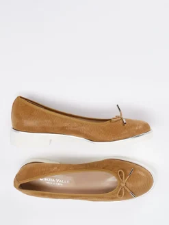 Damen Cinzia Valle – Komfort-Ballerinas aus Veloursleder Cognac