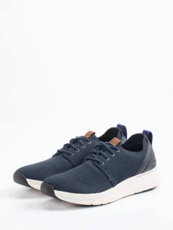 – Strick-Sneaker aus Textil in Dunkel*Clarks
