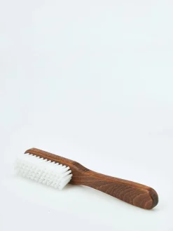 – Reinigungsbürste*Collonil Hot