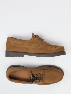 Herren Copenhagen – Schnürschuh aus Veloursleder cognac