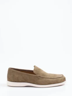 – Loafer aus Veloursleder in Sandbeige*Daniel Kenneth Best