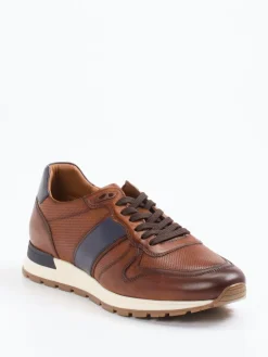 – Sneaker aus Glattleder Mittel*Daniel Kenneth New