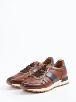 – Sneaker aus Glattleder Mittel*Daniel Kenneth New