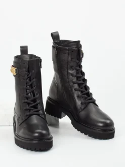 – Schnürboots aus Kalbleder*Donna Carolina Best